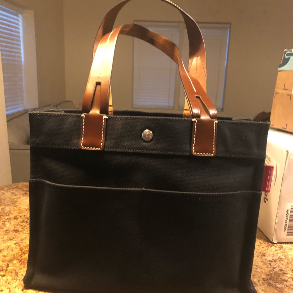 Dooney & Bourke small tote
